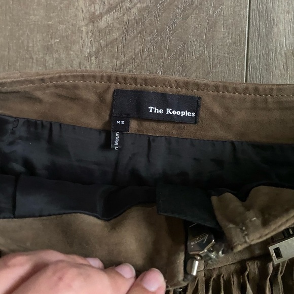 The Kooples Genuine Suede Fringe Mini Skirt Taupe XS - Picture 3 of 4